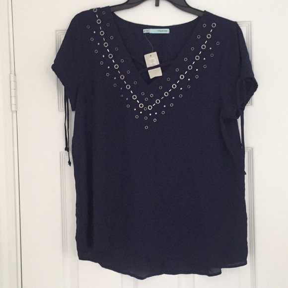 Maurices Tops - NWT Maurices top size medium Maurices Tops - NWT Maurices top size medium